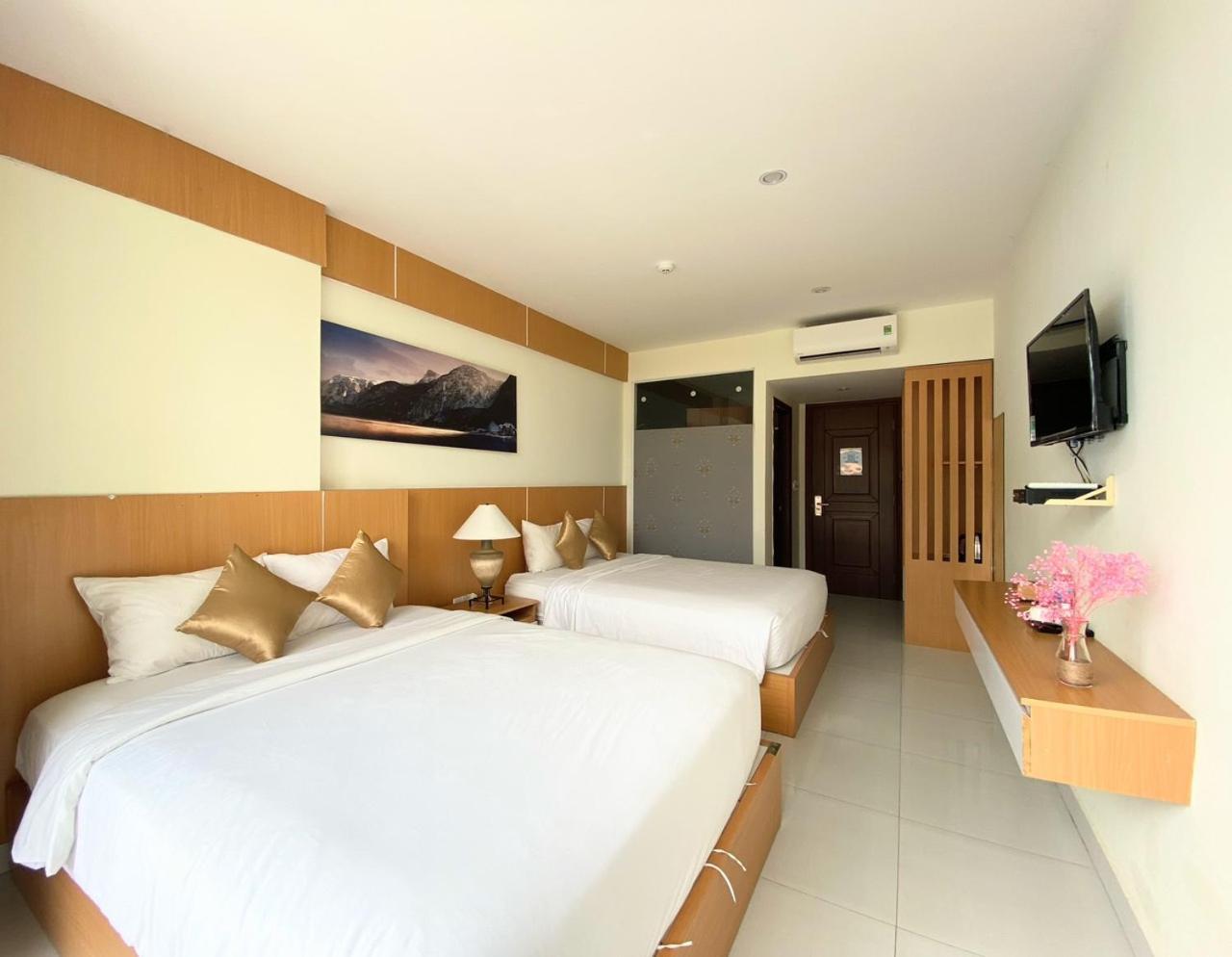 Conson Hotel Chi Khu Co Ong Esterno foto